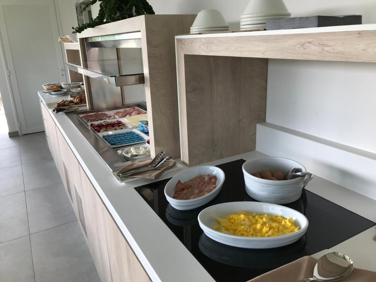 Hotel La Pigna Lignano Sabbiadoro Esterno foto